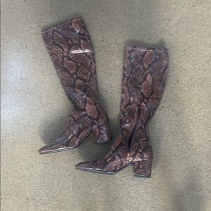 Snakeskin Pattern Knee-High Boots